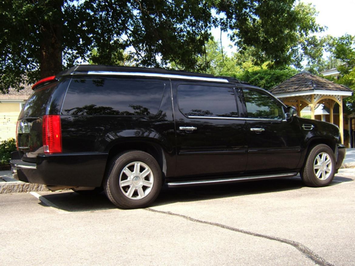 CEO SUV Mobile Office for Sale in Trenton, NJ - Photo 3