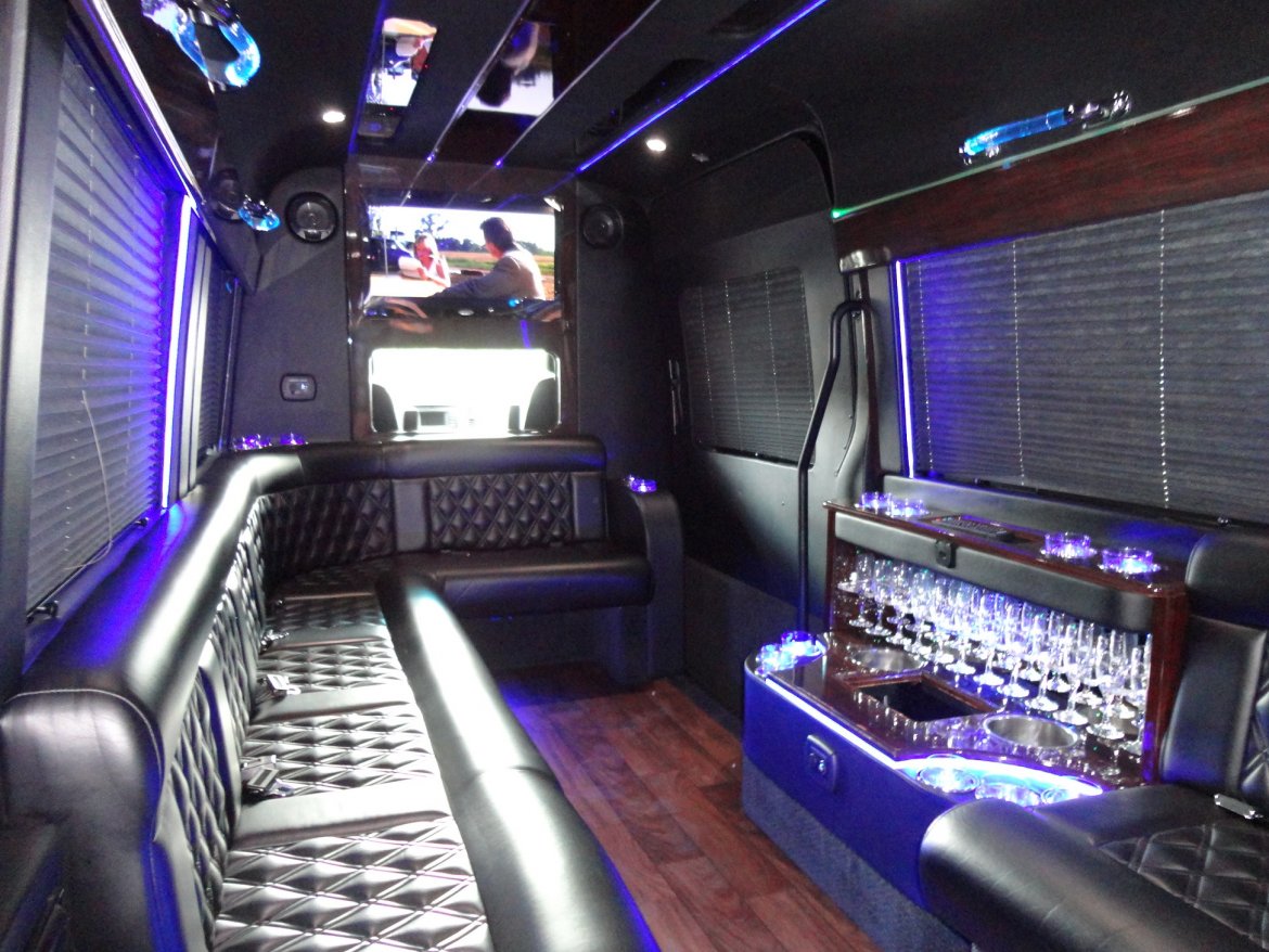 Sprinter for Sale in Delray Beach, FL - Photo 12
