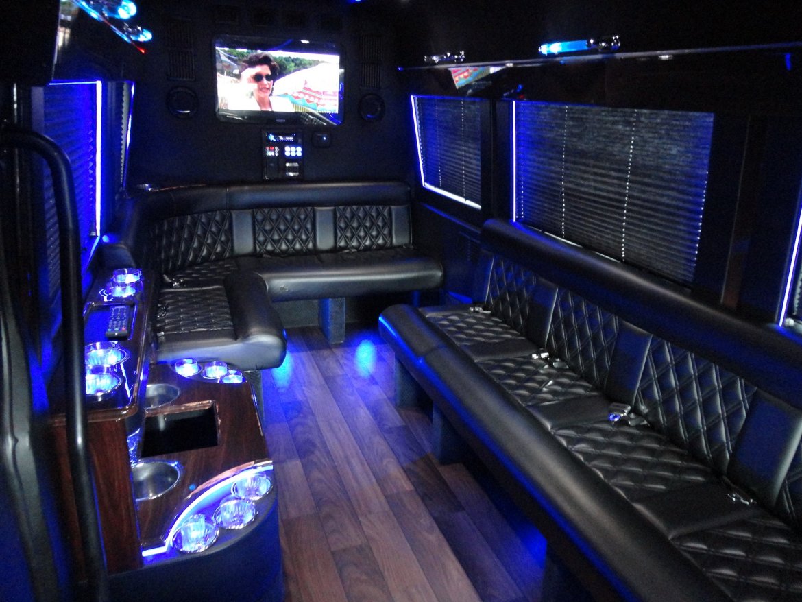 Sprinter for Sale in Delray Beach, FL - Photo 13