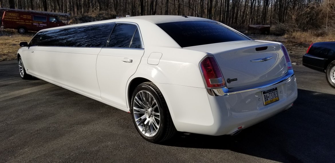 Limousine for Sale in Mt. Bethel, PA - Photo 11