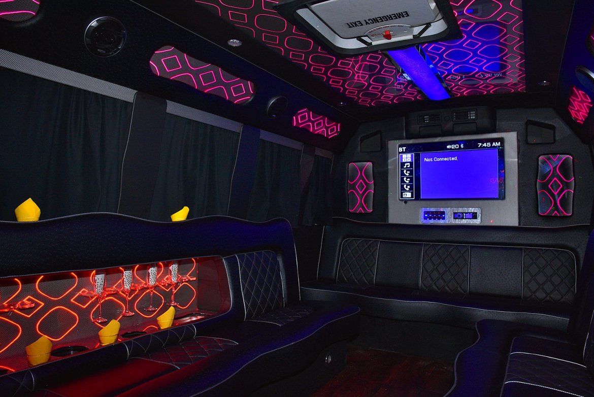 Limo Bus for Sale in Fontana, CA - Photo 11