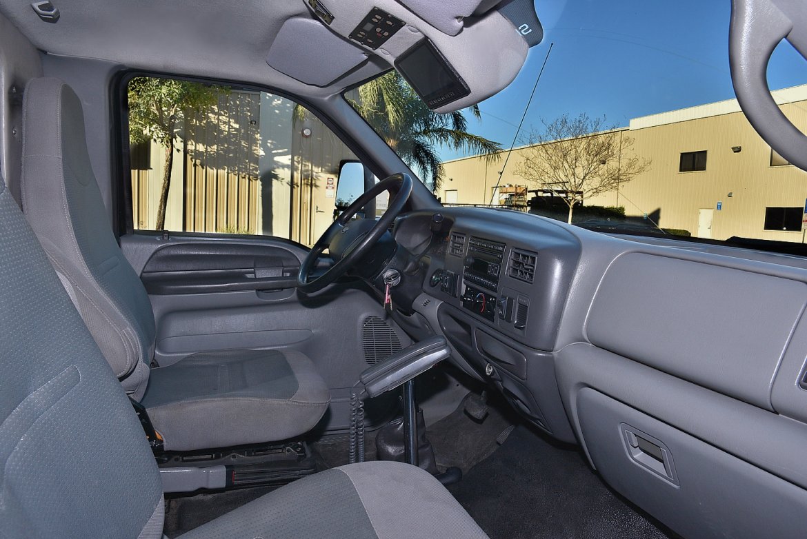 Limo Bus for Sale in Fontana, CA - Photo 9