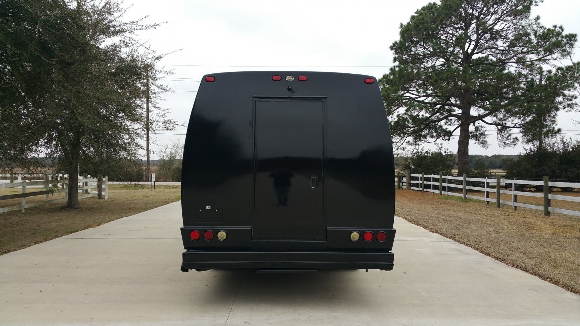 Limo Bus for Sale in Houston, TX - Photo 7
