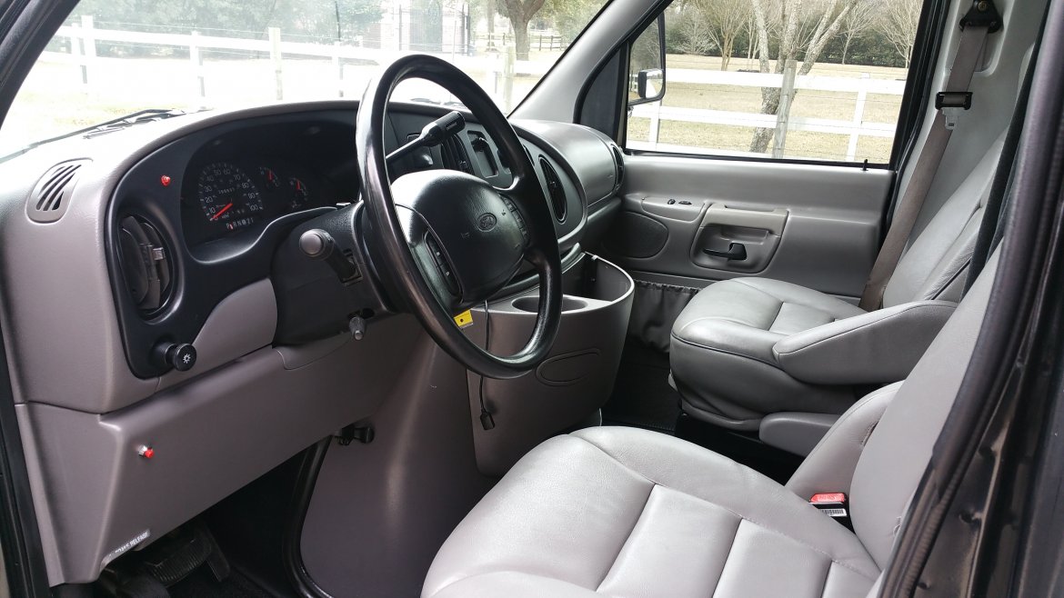 Limo Bus for Sale in Houston, TX - Photo 10