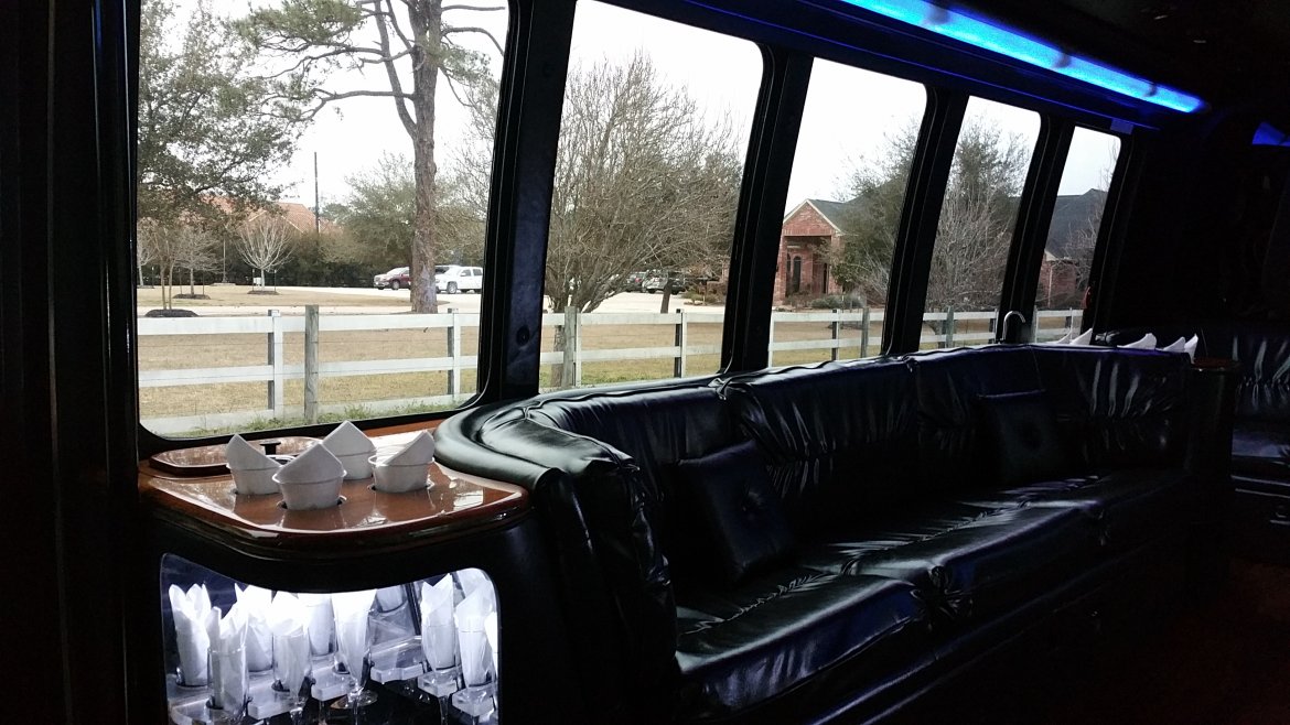 Limo Bus for Sale in Houston, TX - Photo 17