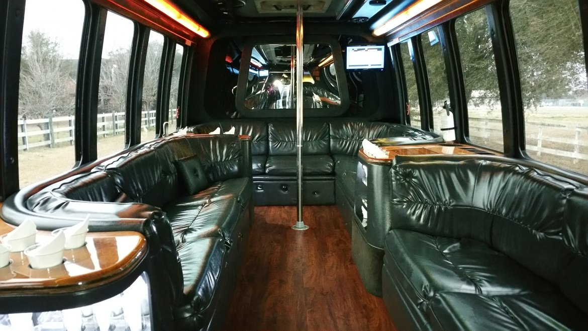 Limo Bus for Sale in Houston, TX - Photo 13
