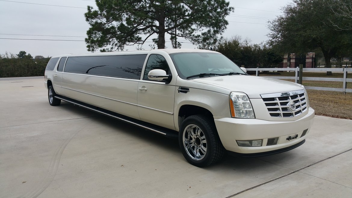 SUV Stretch for Sale in Houston, TX - Photo 3