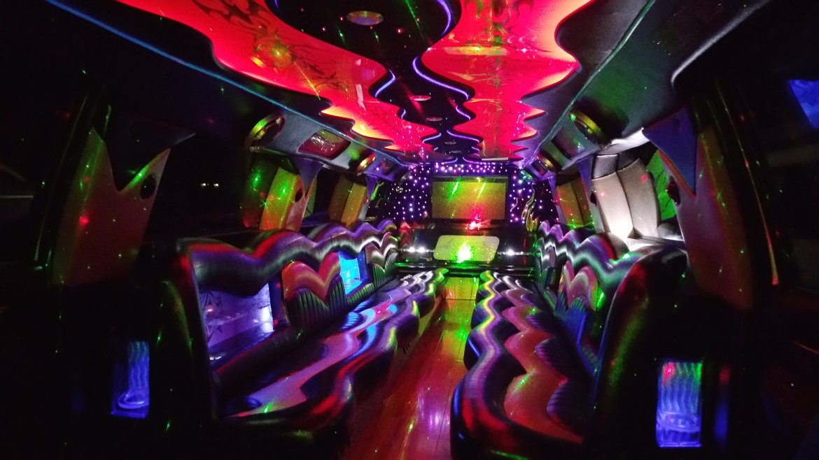 SUV Stretch for Sale in Houston, TX - Photo 14
