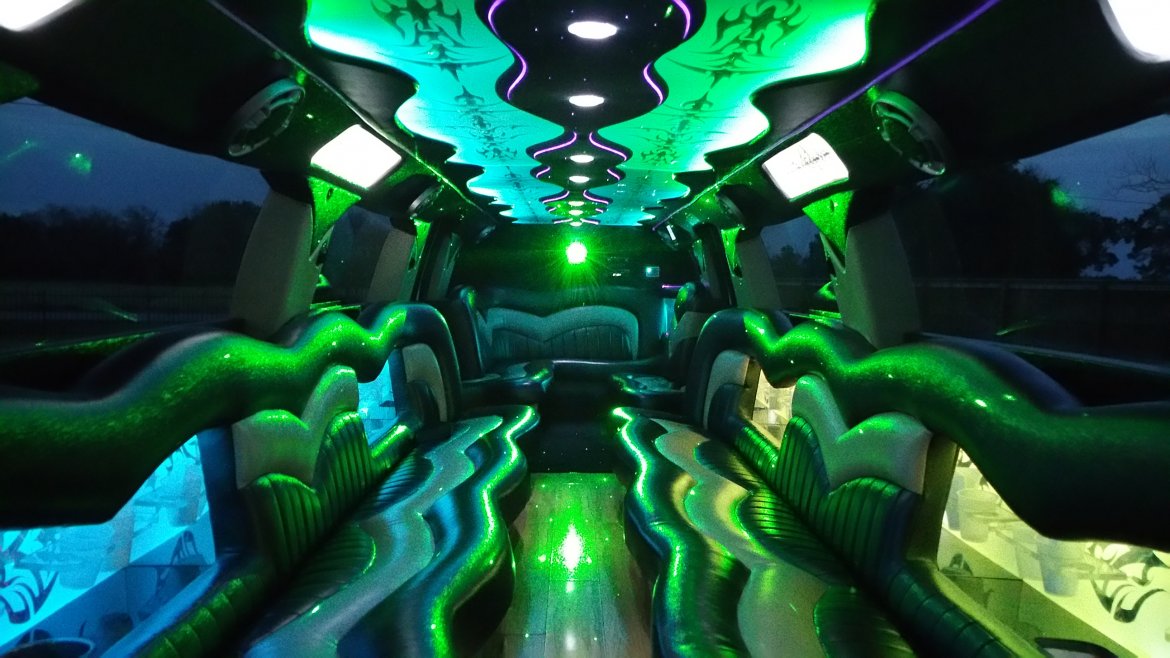 SUV Stretch for Sale in Houston, TX - Photo 19