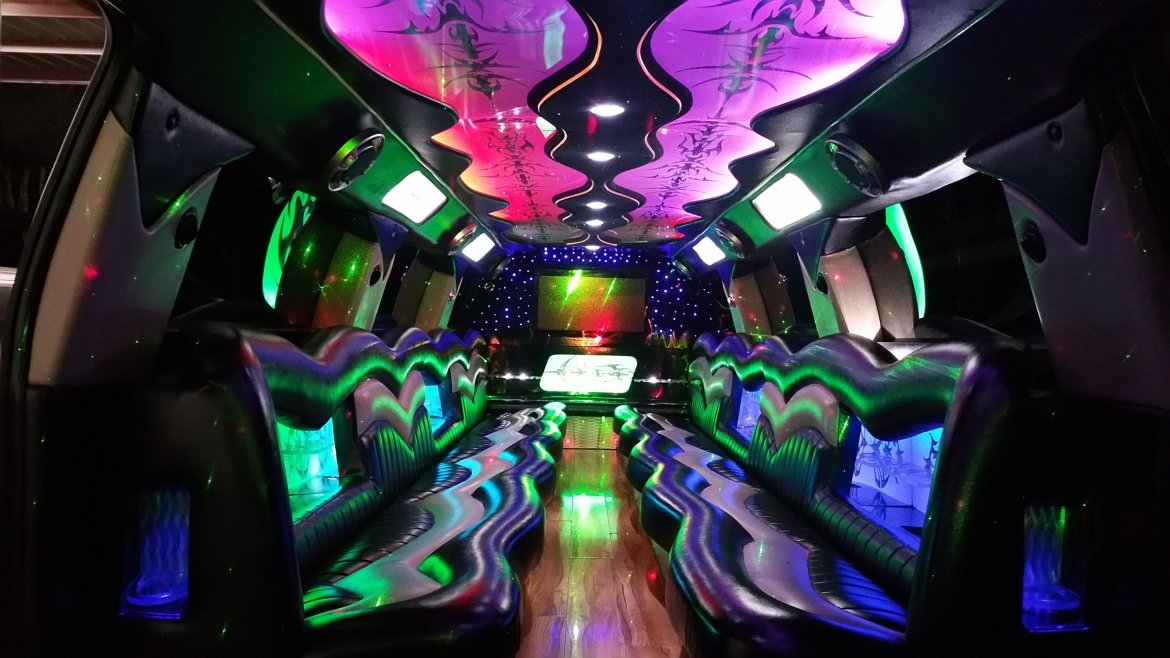 SUV Stretch for Sale in Houston, TX - Photo 13