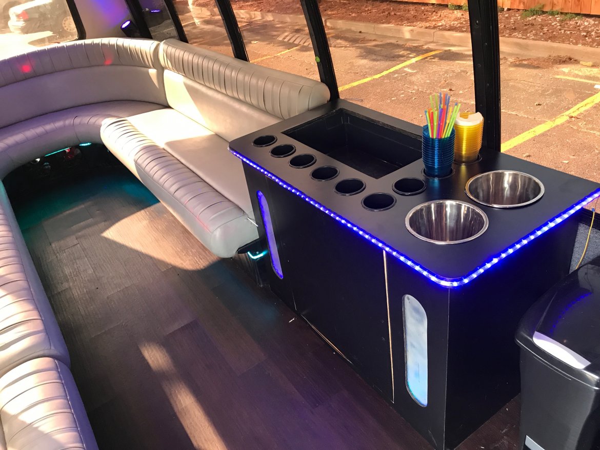 Limo Bus for Sale in Denver, CO - Photo 8