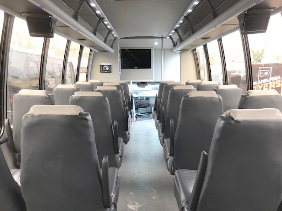 Shuttle Bus for Sale in Oaklyn, NJ - Photo 9