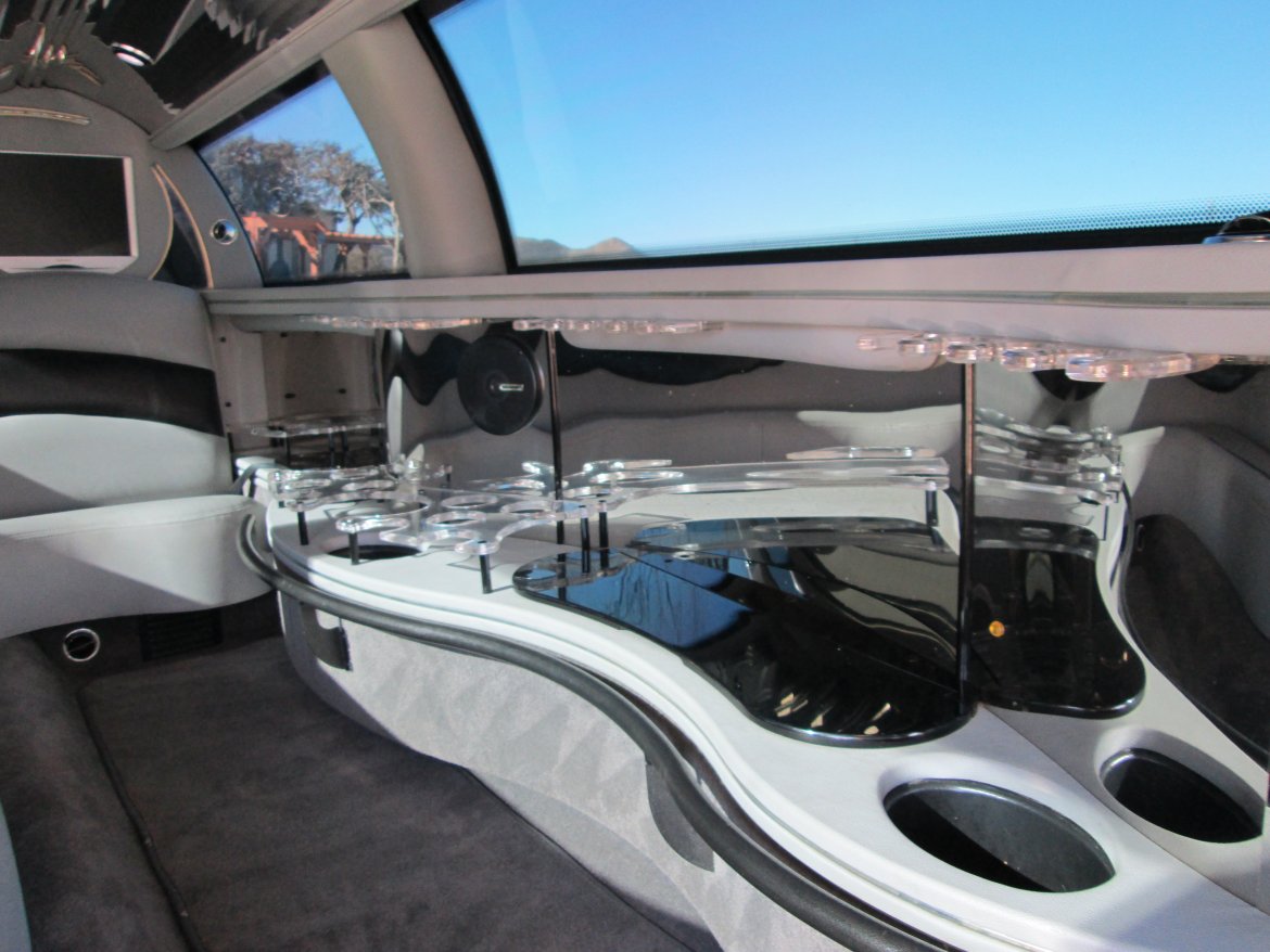 Limousine for Sale in AGUA DULCE, CA - Photo 5