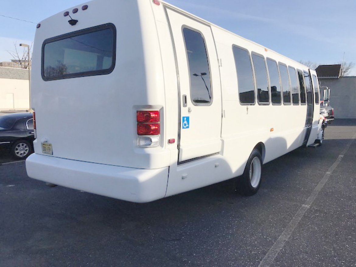 Shuttle Bus for Sale in Oaklyn, NJ - Photo 3