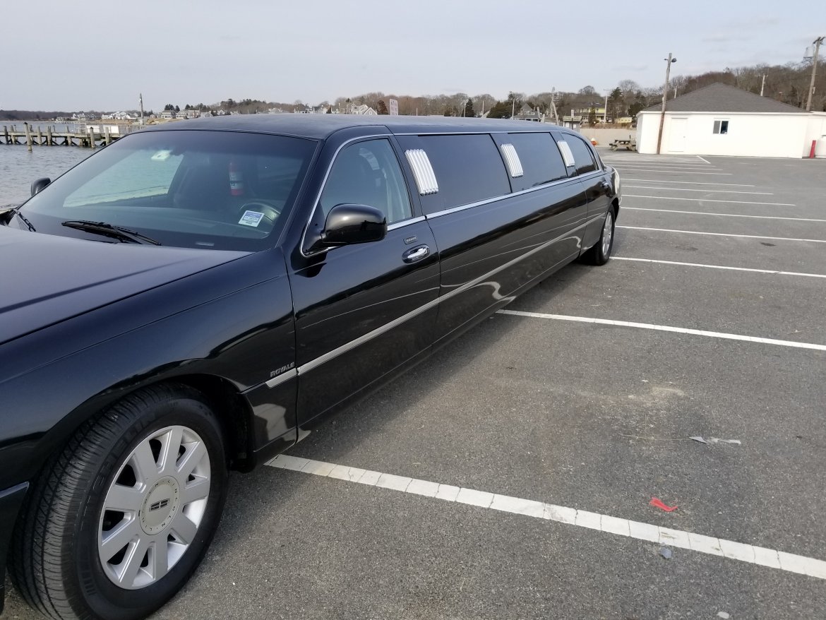 Limousine for Sale in Bourne, MA - Photo 7