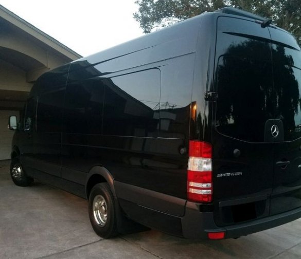 2016 Mercedes-Benz Sprinter Diesel Executive Transport Sprinter for Sale in Laredo, TX - Photo 3