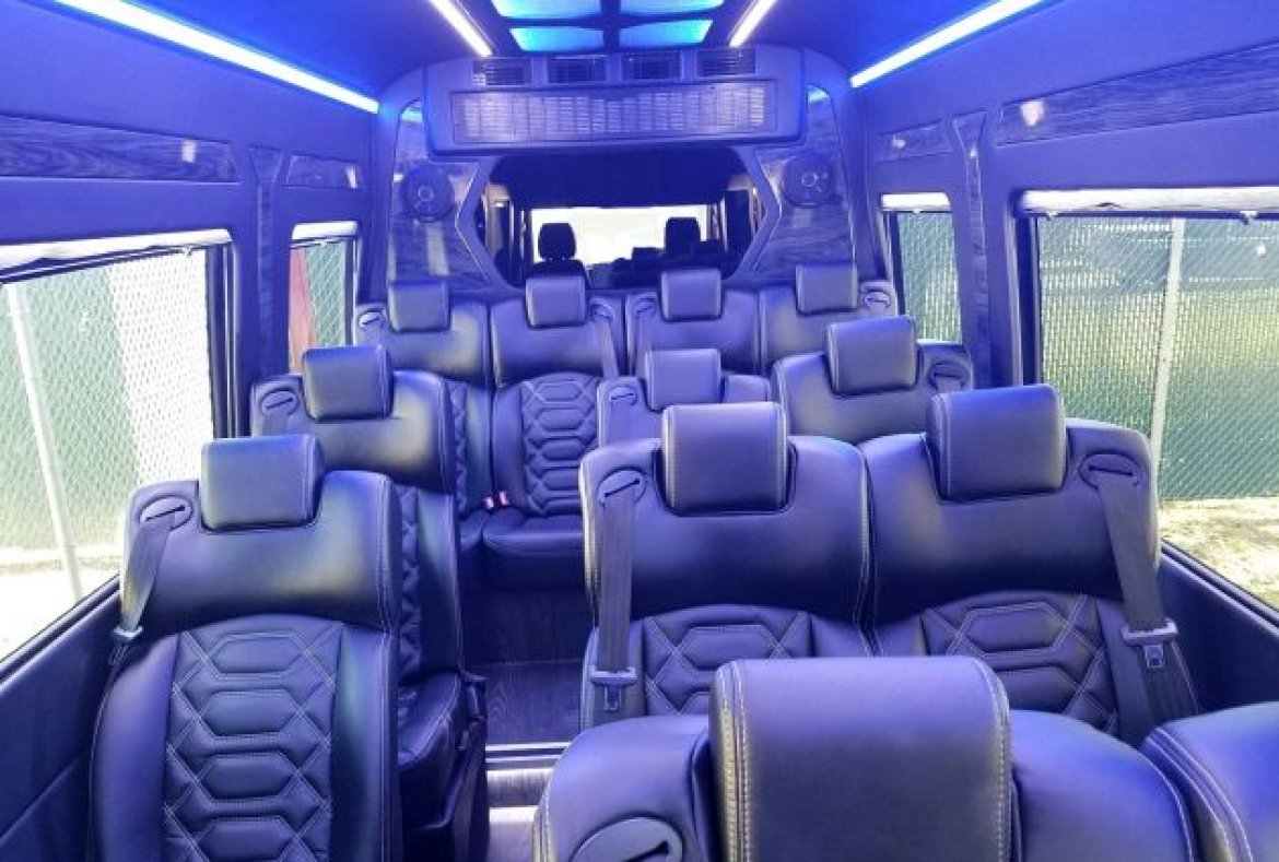 Sprinter for Sale in Laredo, TX - Photo 11
