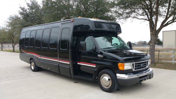 2007 Ford E450 Limo Bus for Sale in Houston, TX - Main Photo
