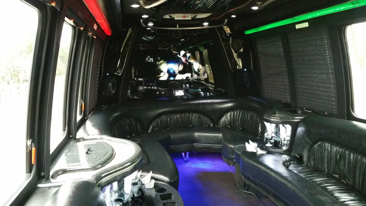Limo Bus for Sale in Houston, TX - Photo 18