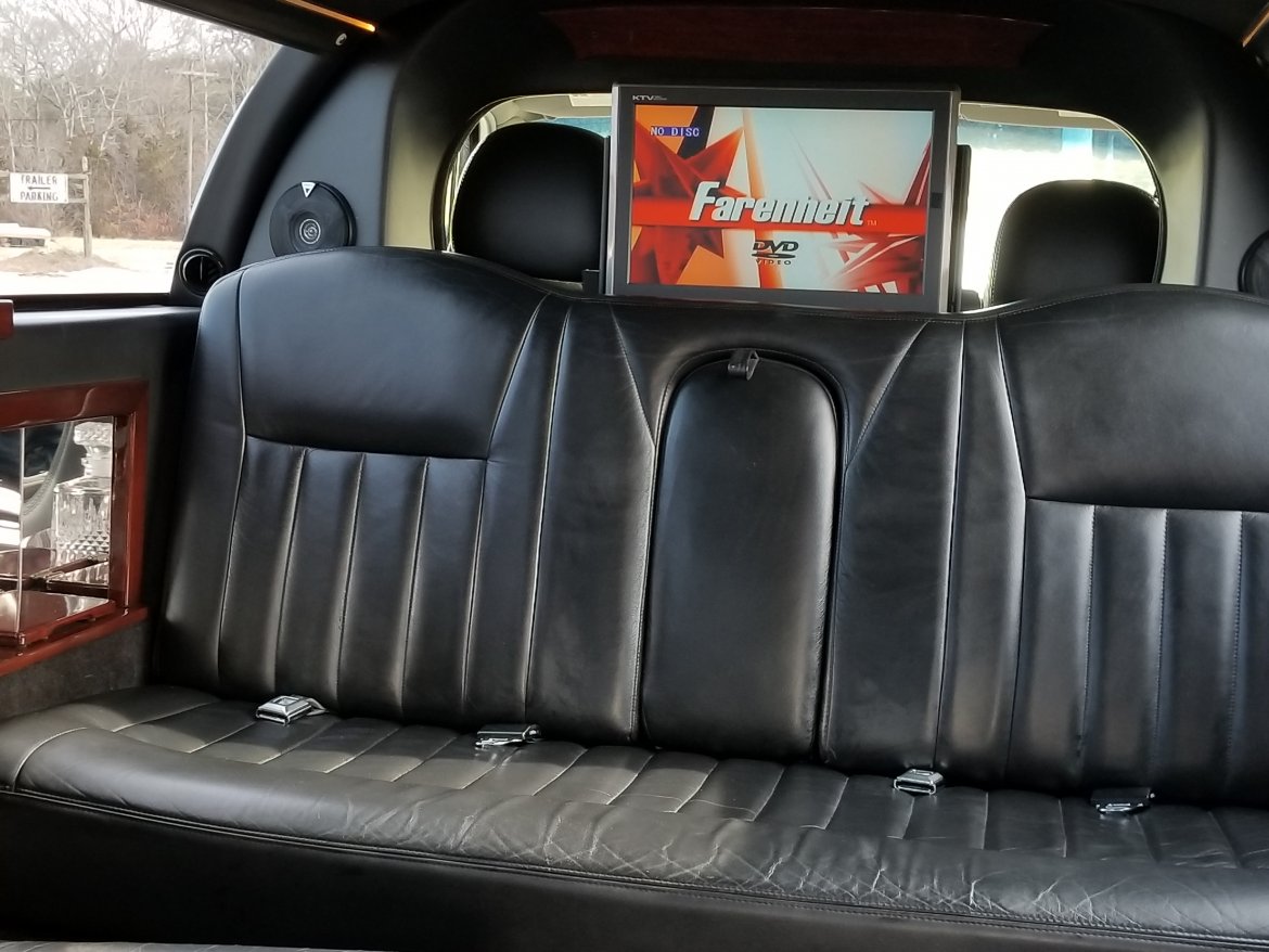 Limousine for Sale in Pocasset, MA - Photo 3