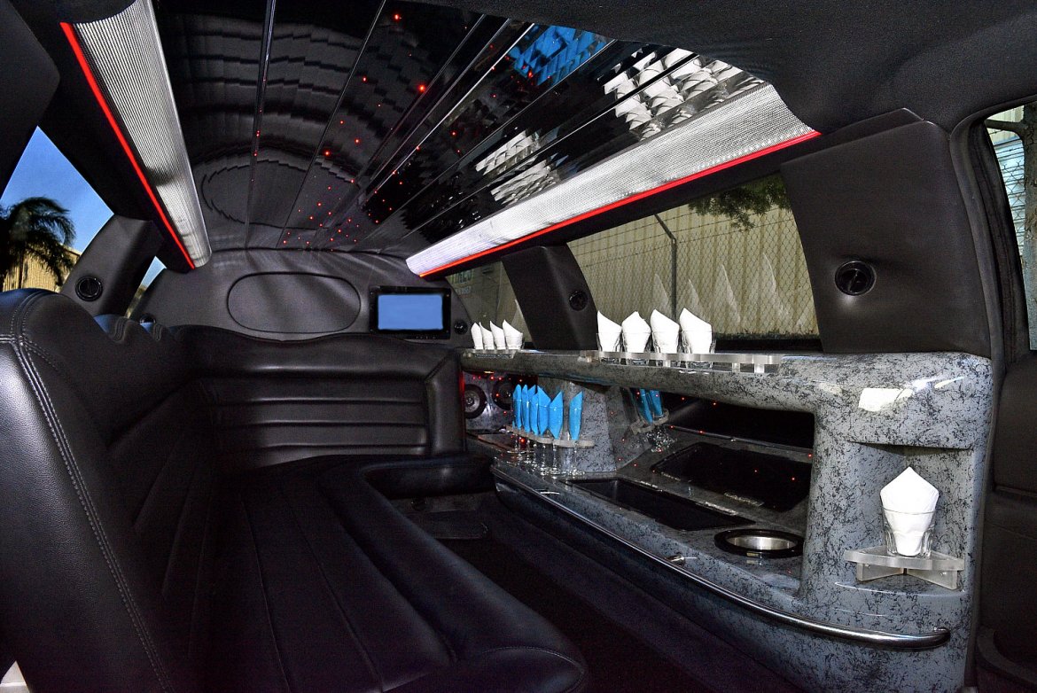 Limousine for Sale in Fontana, CA - Photo 10