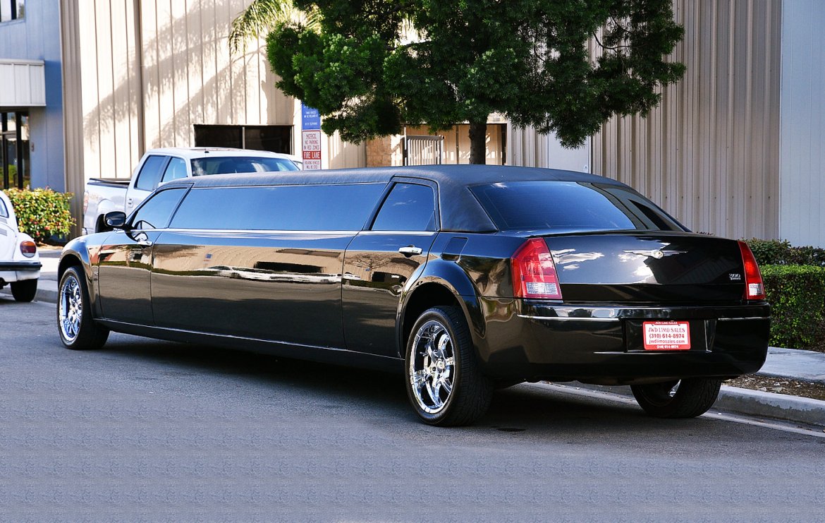 Limousine for Sale in Fontana, CA - Photo 7