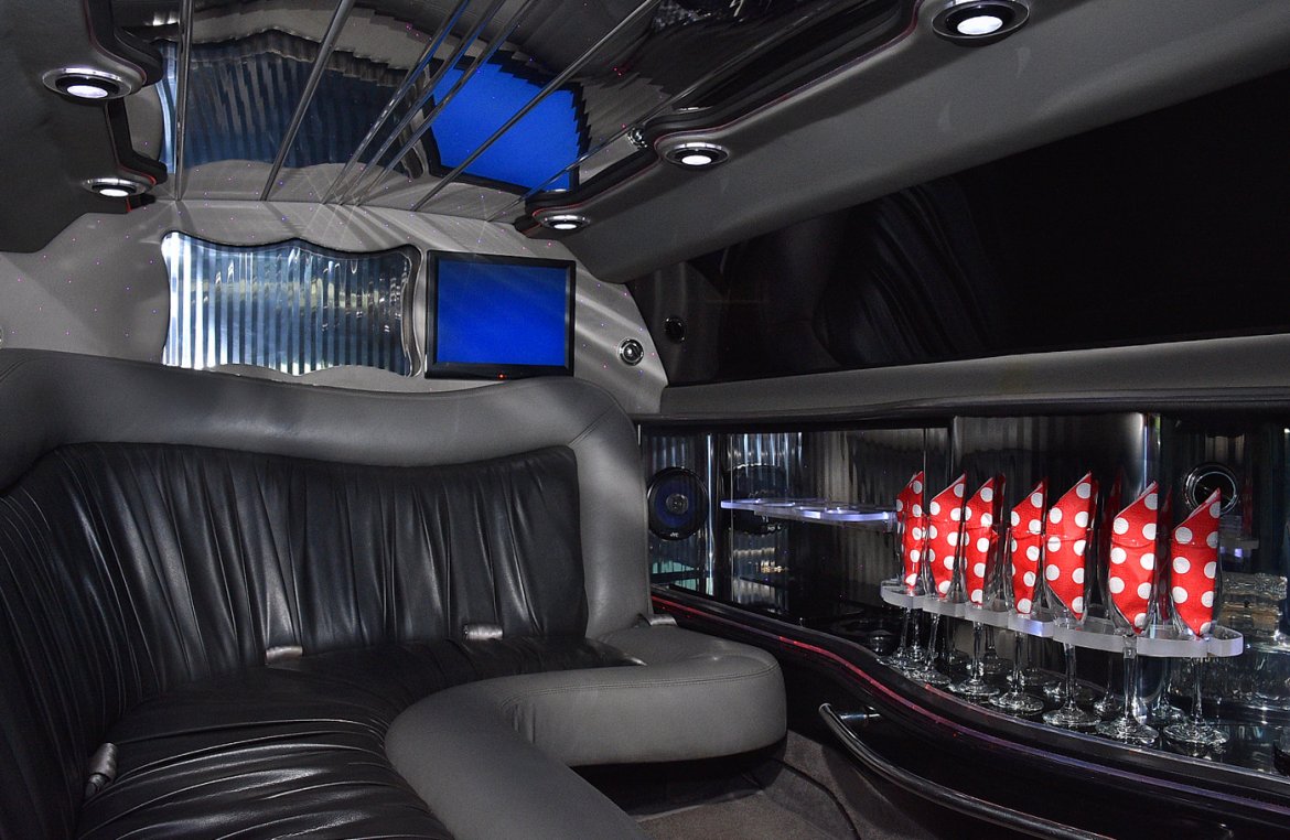 Limousine for Sale in Fontana, CA - Photo 11