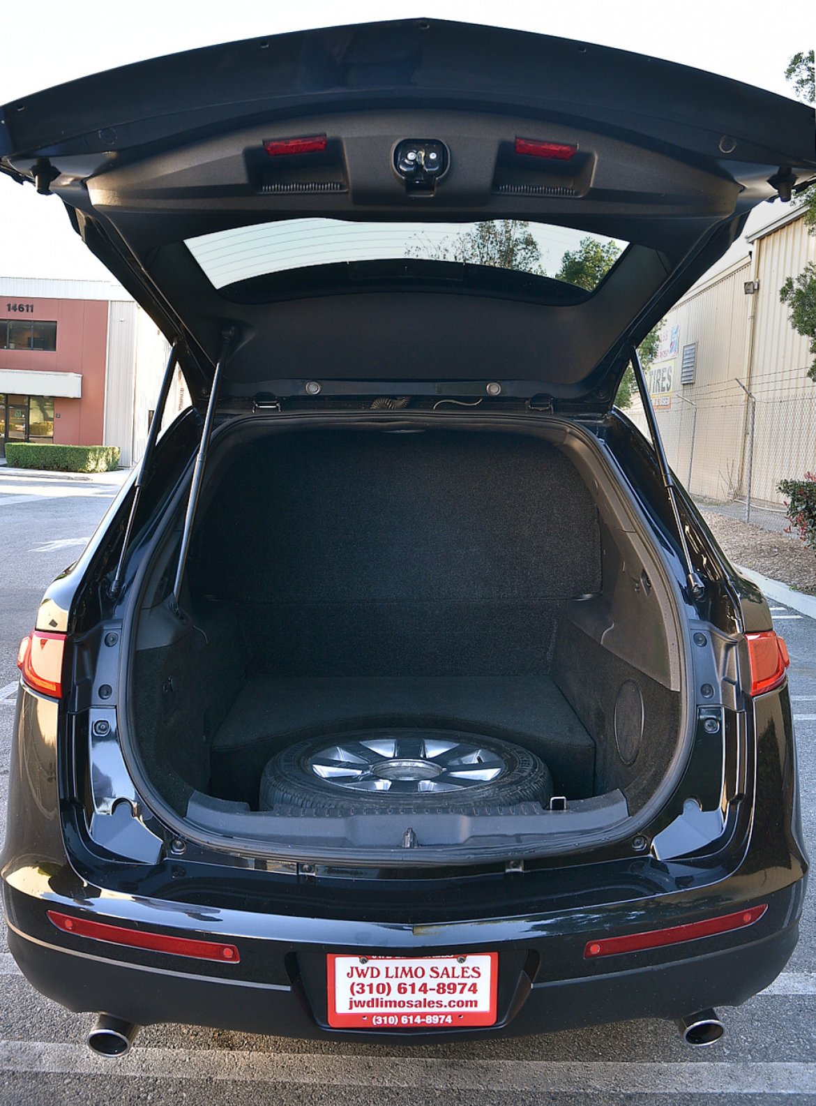 Limousine for Sale in Fontana, CA - Photo 9