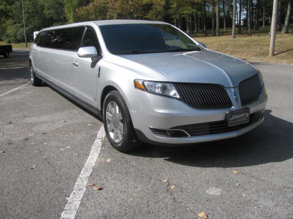 2013 Lincoln MKT Limousine for Sale in Nashville, TN - Main Photo