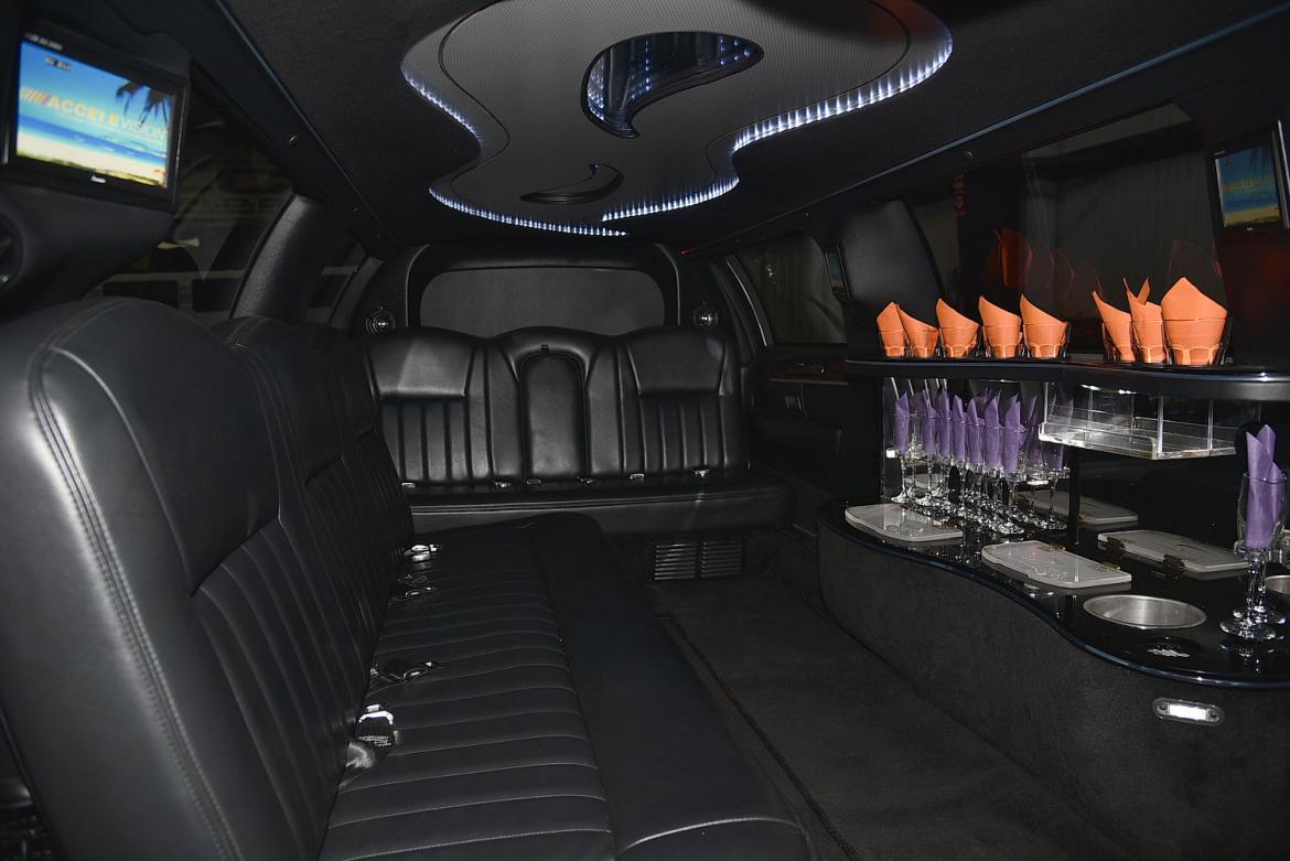 Limousine for Sale in Fontana, CA - Photo 6