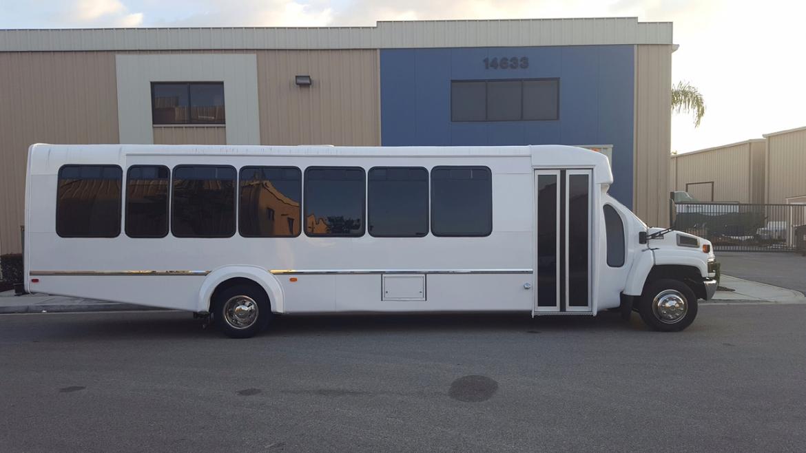 Limo Bus for Sale in Fontana, CA - Photo 4