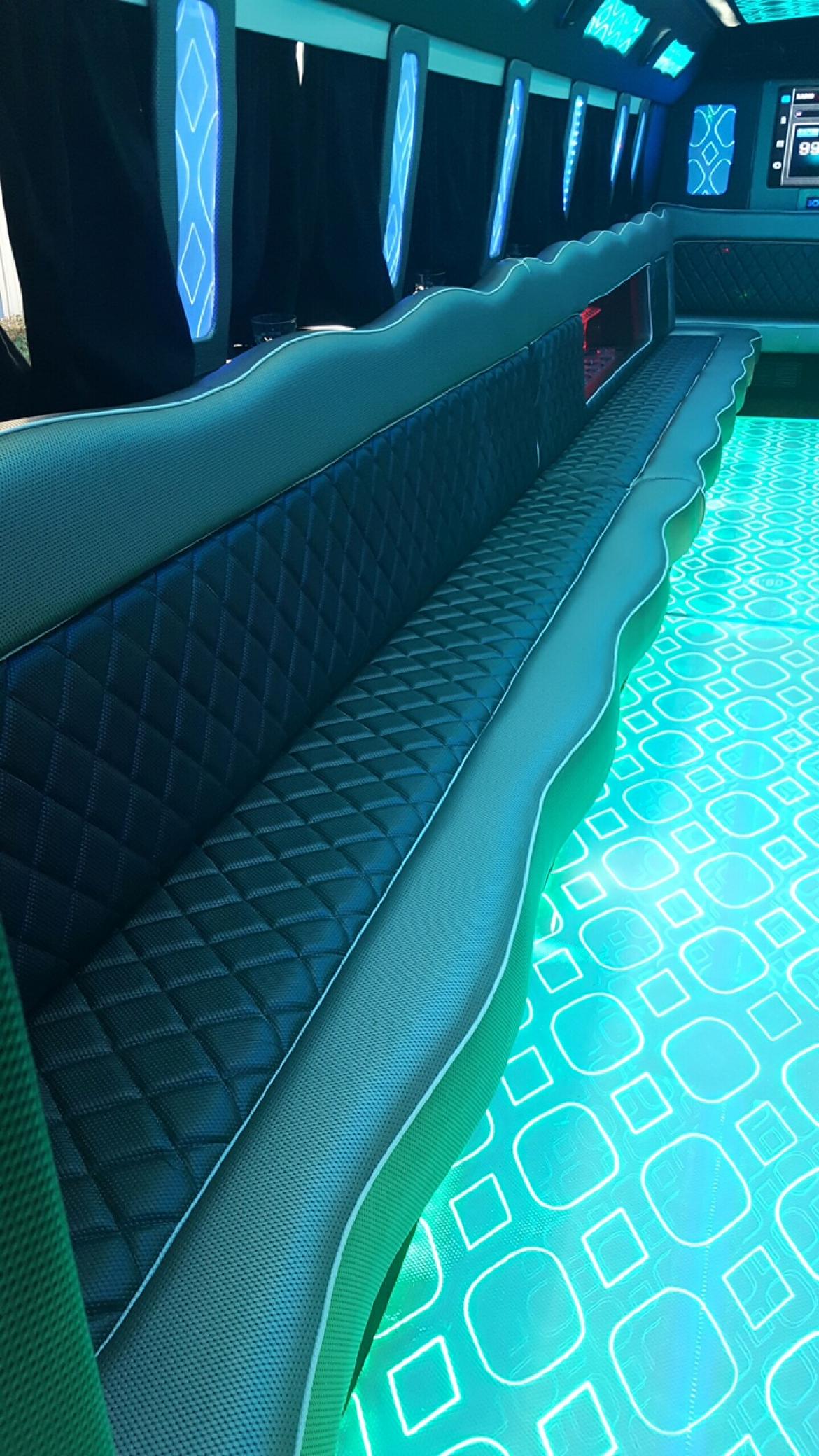 Limo Bus for Sale in Fontana, CA - Photo 9