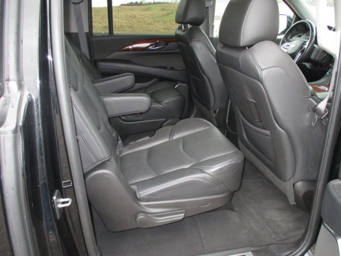 SUV for Sale in Bellefontaine, OH - Photo 16