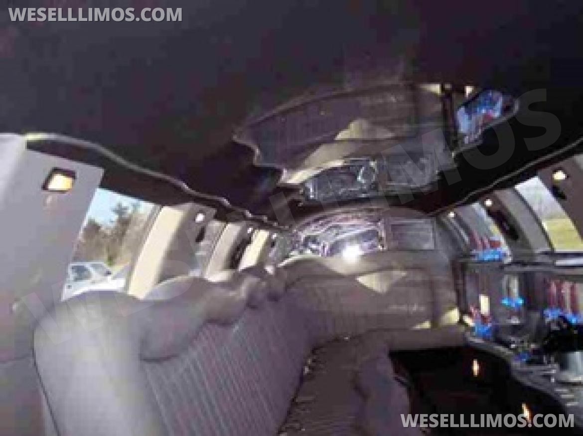 Limousine for Sale in Bellefontaine, OH - Photo 5