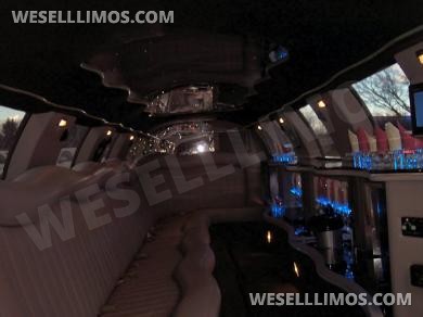 2006 Aergo Lincoln Town Car Limousine - Limousine for Sale in Bellefontaine, OH - Photo 7