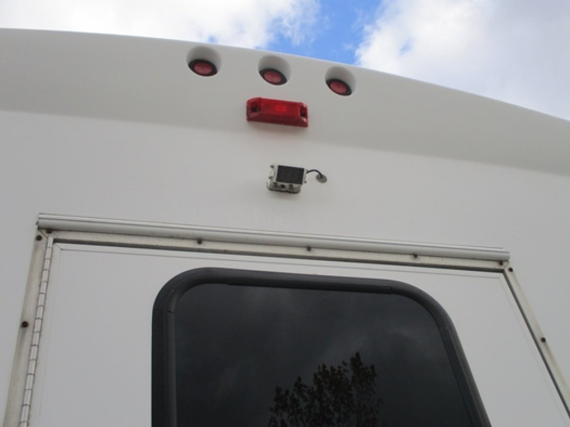 Shuttle Bus for Sale in Bellefontaine, OH - Photo 7