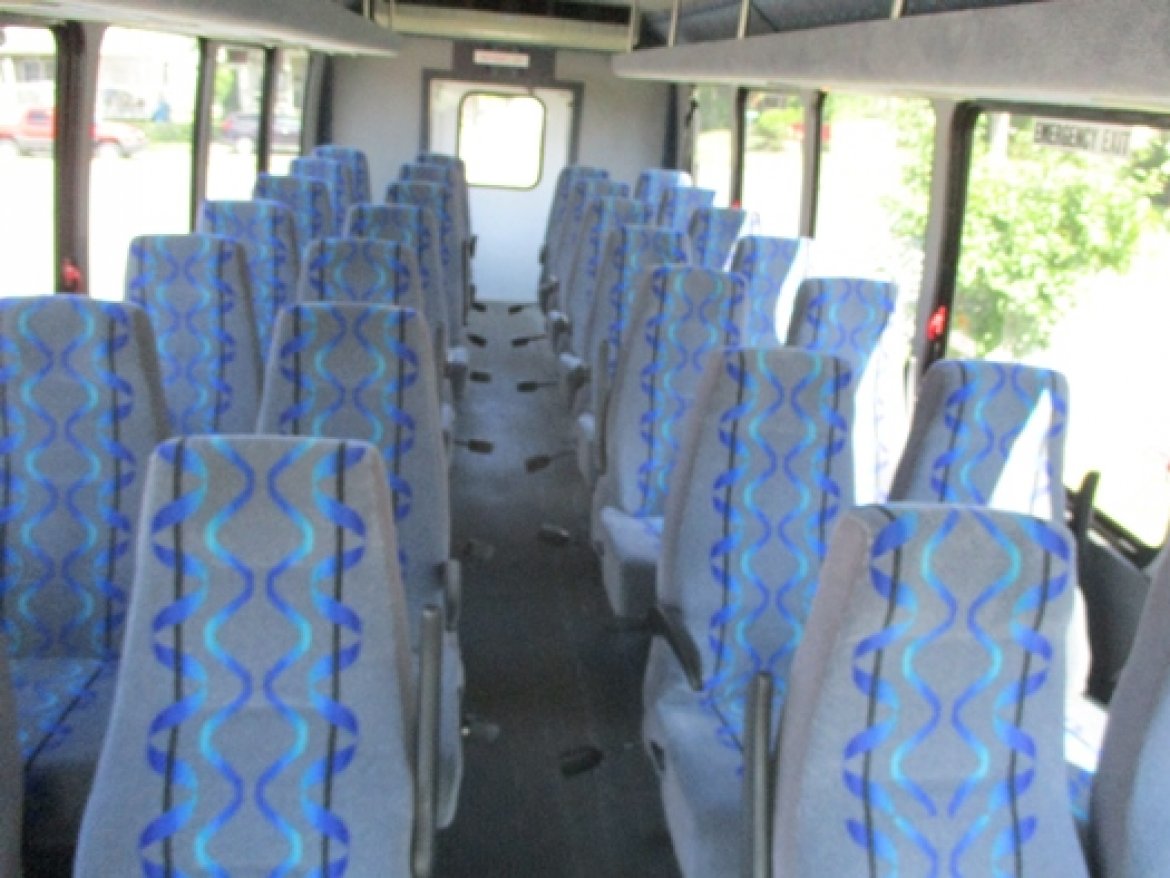Shuttle Bus for Sale in Bellefontaine, OH - Photo 11