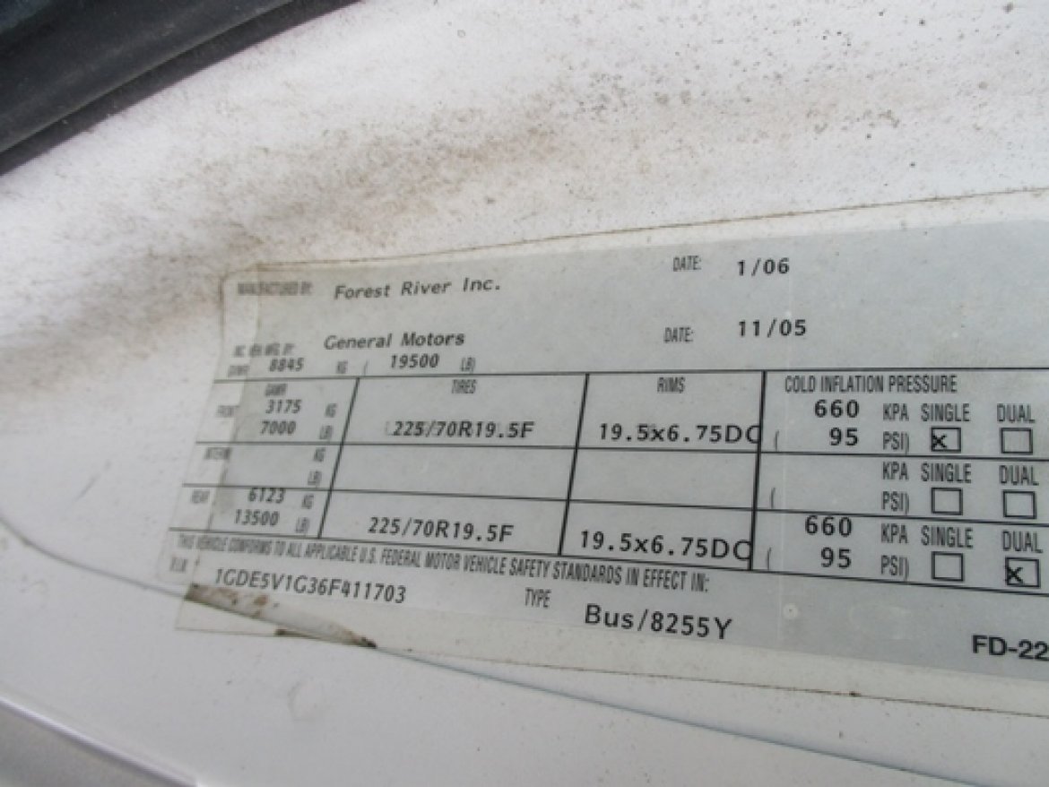 Shuttle Bus for Sale in Bellefontaine, OH - Photo 37