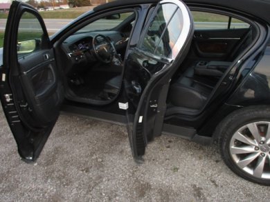 2014 Lincoln MKS Awd - Sedan for Sale in Bellefontaine, OH - Photo 12