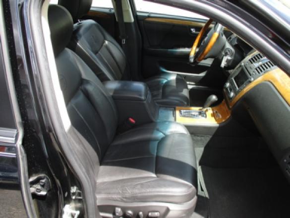 2009 Cadillac DTS Sedan for Sale in Bellefontaine, OH - Photo 3