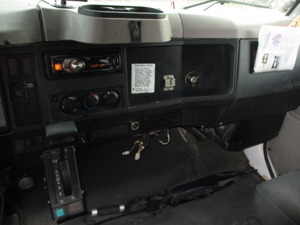 Limo Bus for Sale in Bellefontaine, OH - Photo 37