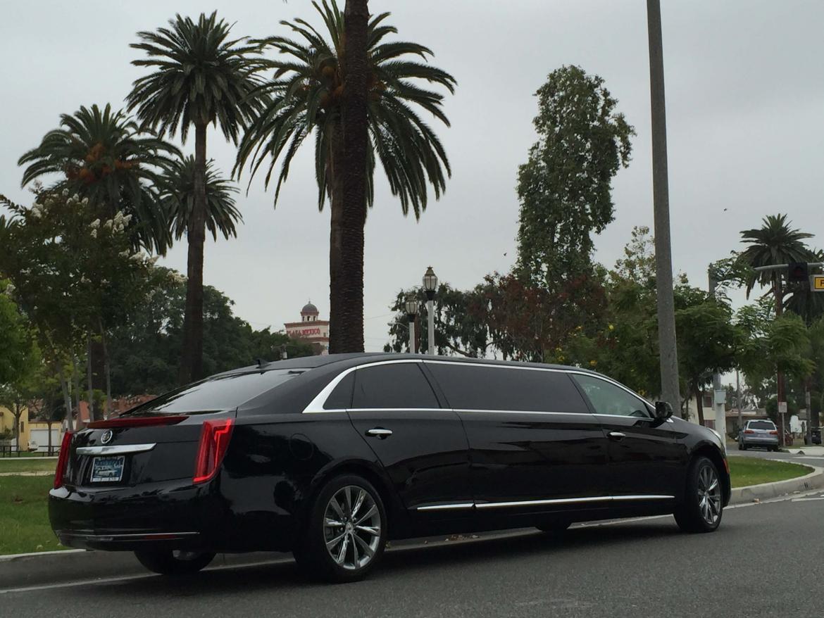 Limousine for Sale in Los Angeles, CA - Photo 2