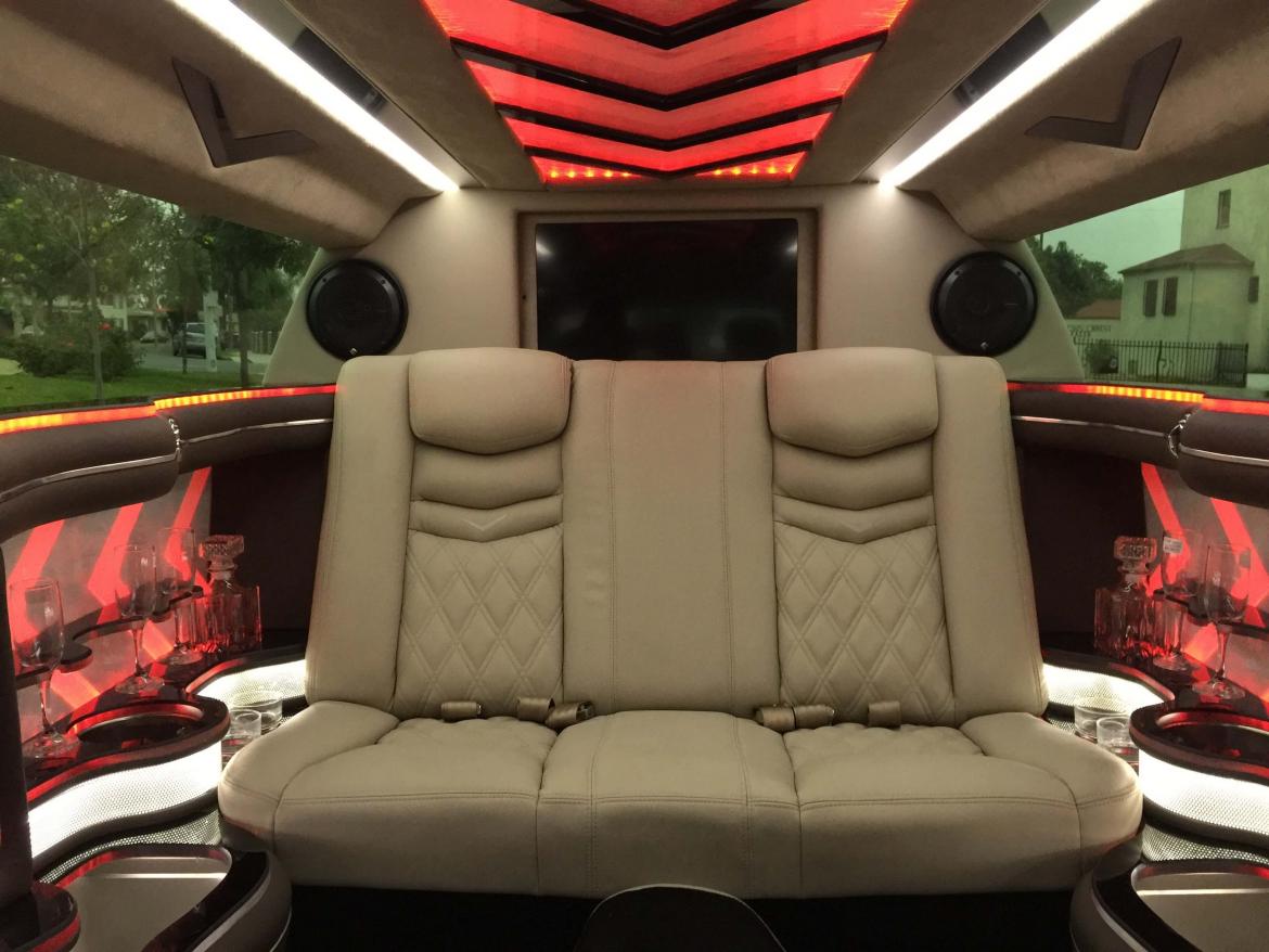 Limousine for Sale in Los Angeles, CA - Photo 4
