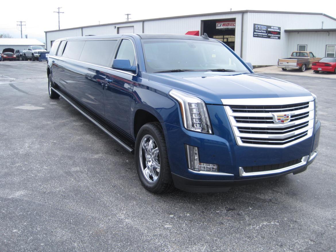 SUV Stretch for Sale in Ozark, MO - Photo 5