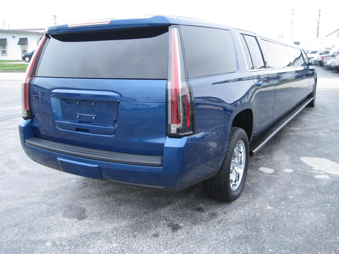 SUV Stretch for Sale in Ozark, MO - Photo 9