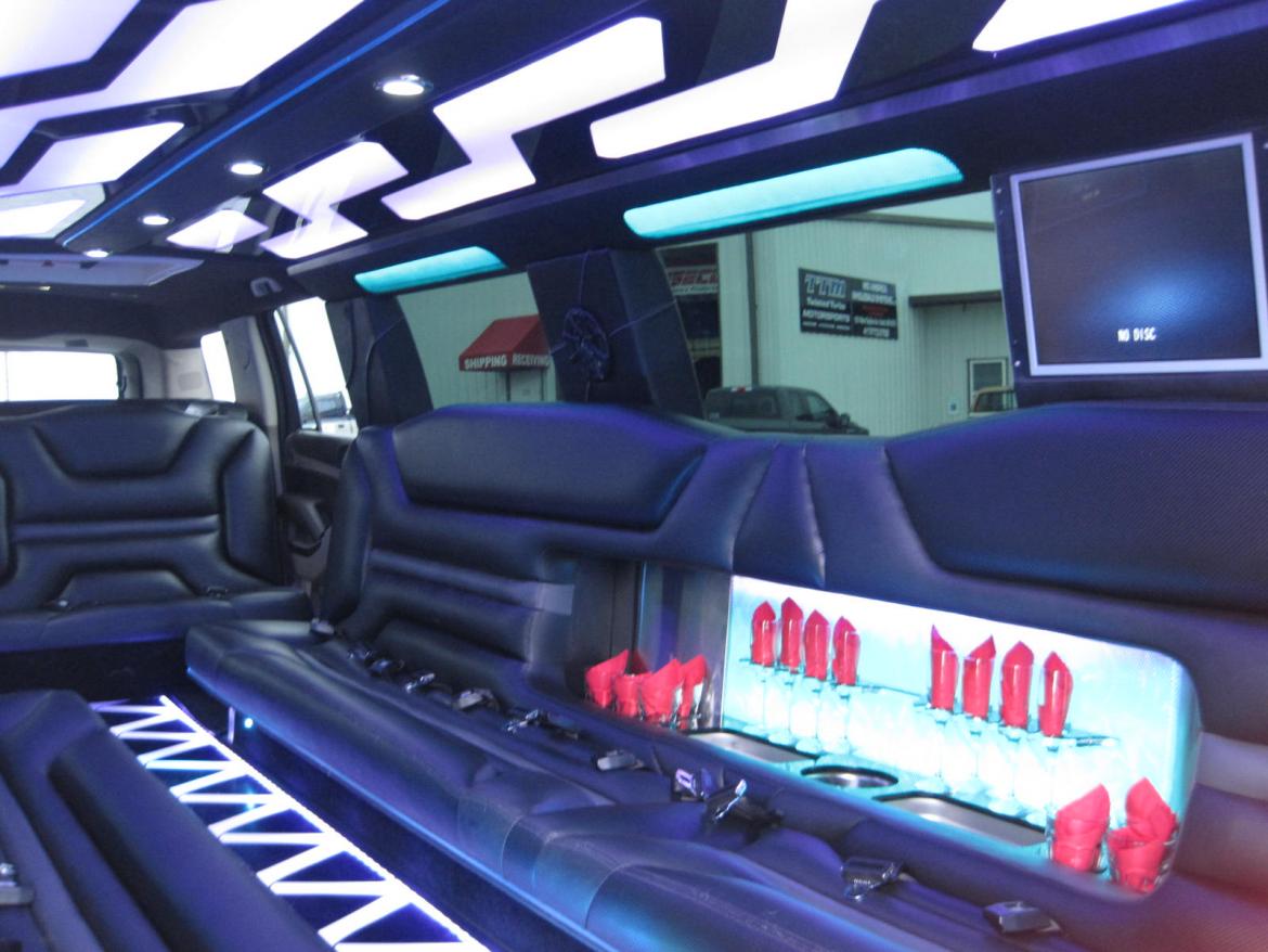 SUV Stretch for Sale in Ozark, MO - Photo 19