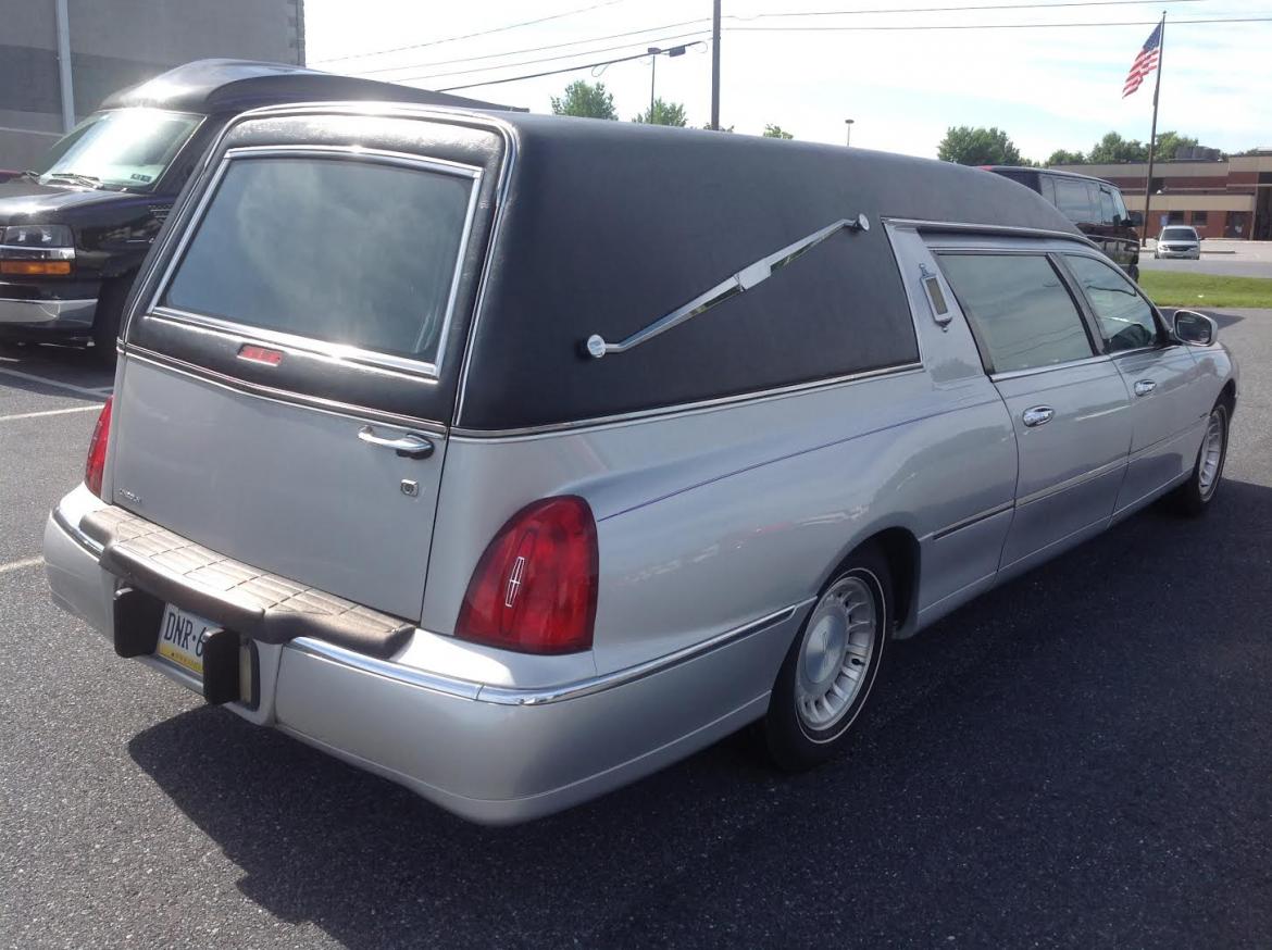 Funeral for Sale in Trenton, NJ - Photo 3