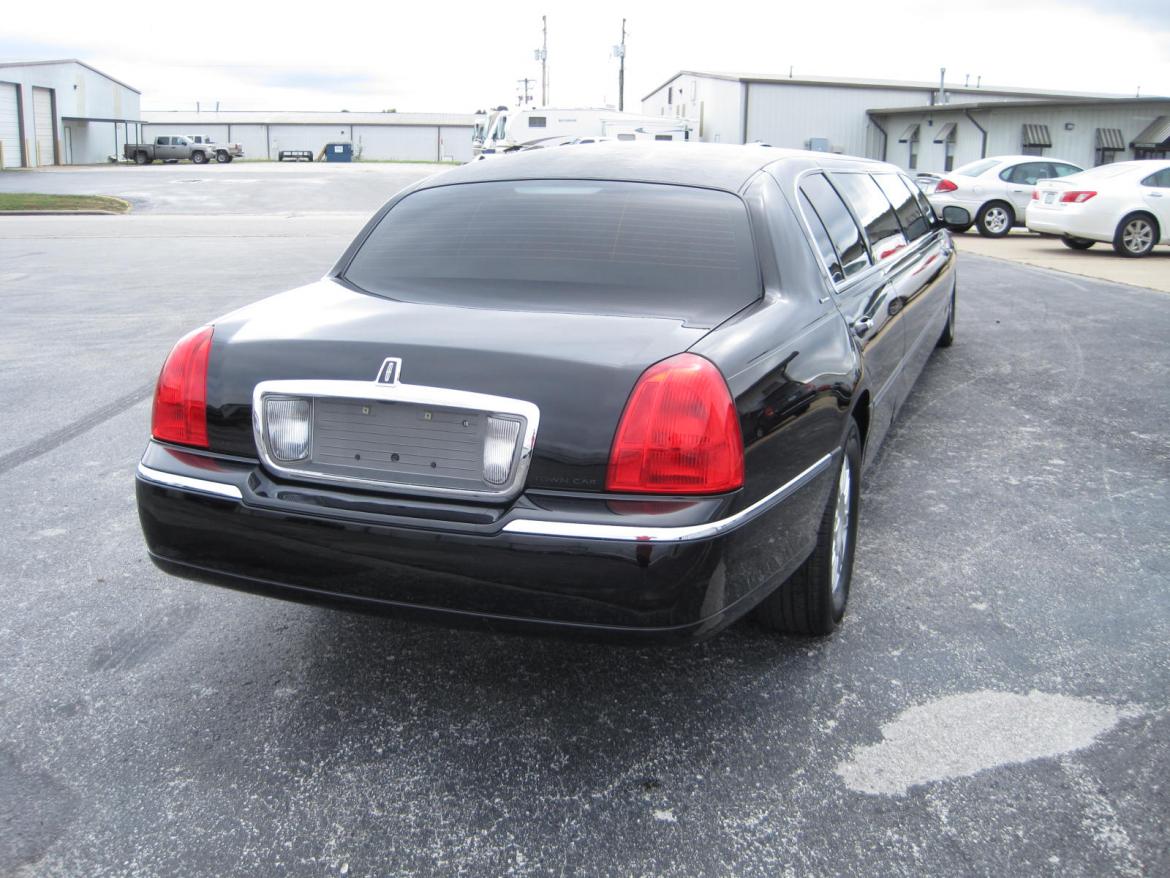 Limousine for Sale in Ozark, MO - Photo 10
