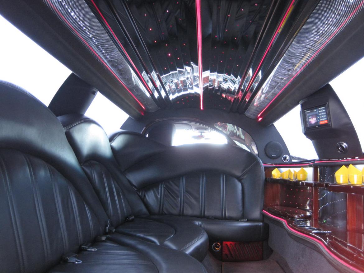 Limousine for Sale in Ozark, MO - Photo 23