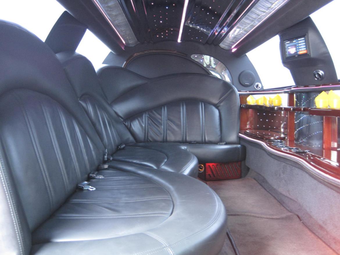 Limousine for Sale in Ozark, MO - Photo 27